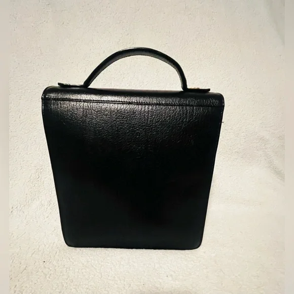 Bally Vintage Leather 2 Way shoulder Bag - Picture 8 of 16